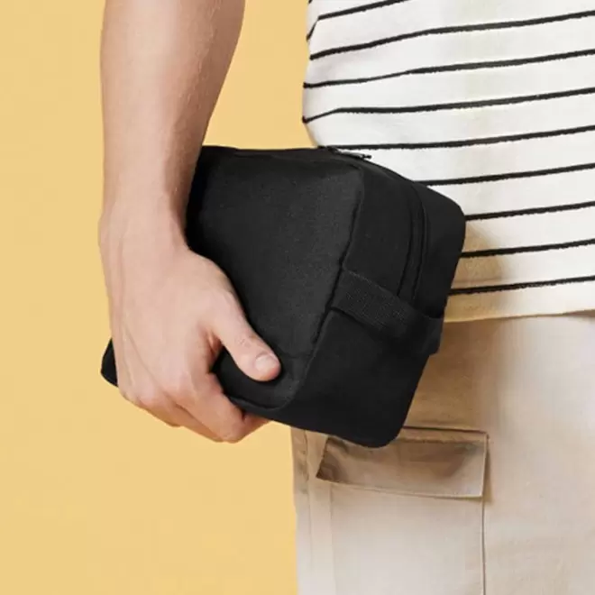 TROUSSE DE TOILETTE RECYCLE PERSONNALISABLE 'VALERIO'