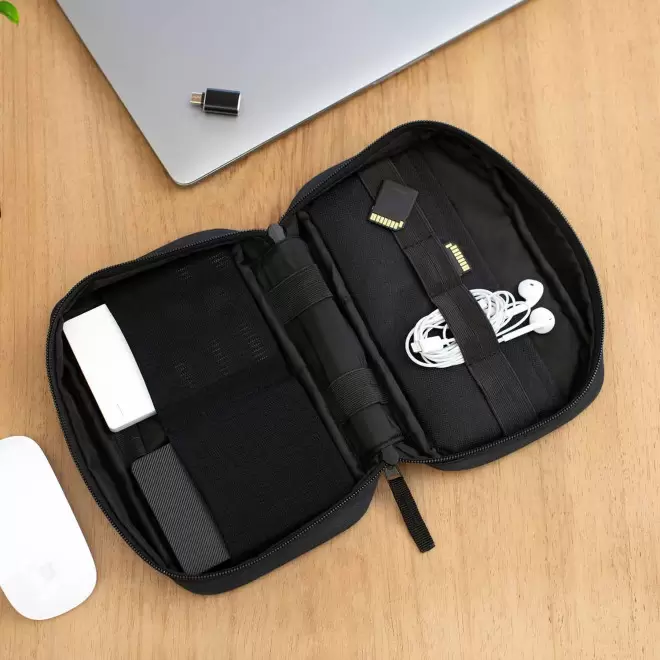 TROUSSE ORGANISATRICE PERSONNALISABLE RPET 'DARRAZ'