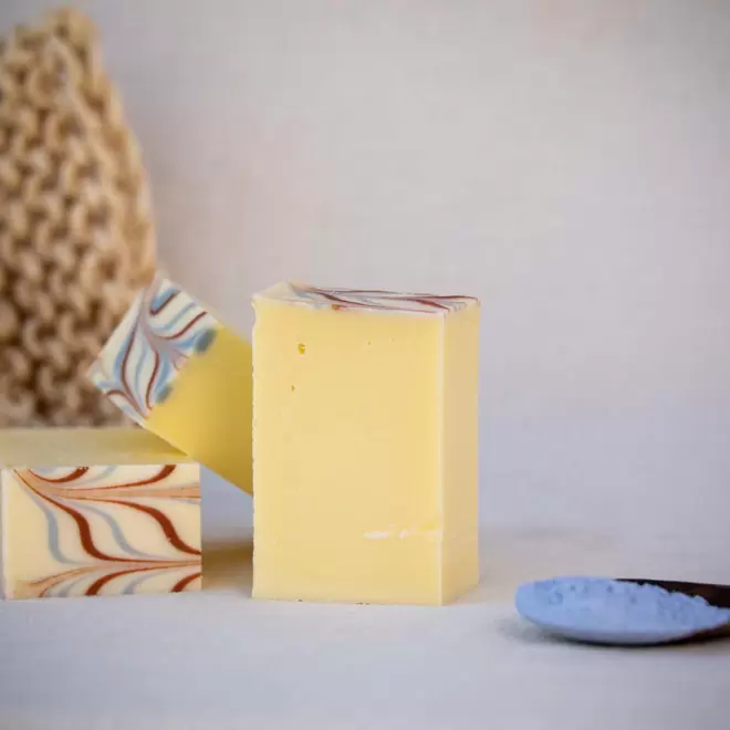 SAVON DOUX BIO 100G PERSONNALISE 'MOUSSING FRANCE' 