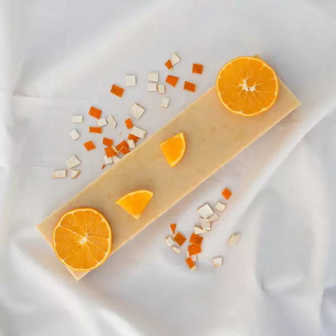 SAVON EXFOLIANT BIO 100G PERSONNALISABLE 'MOUSSING'