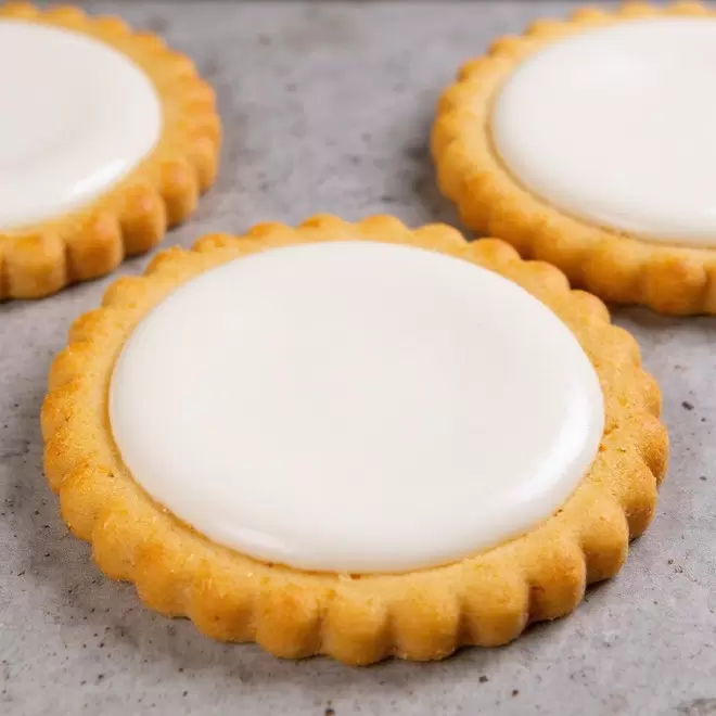 BISCUIT PERSONNALISE AVEC GLACAGE INDIVIDUEL 'LUCE'