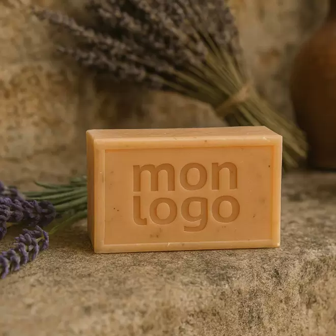 SAVON DE MARSEILLE PERSONNALISE 125GR 'OLIVIA'