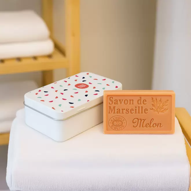 SET PERSONNALISABLE SAVON ET BOITE METAL 'OLIVIA BOITE'