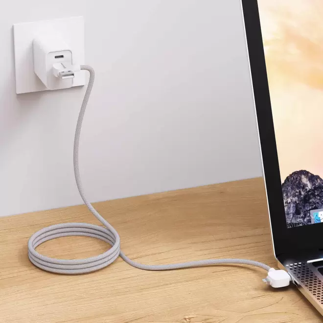 CABLE DE CHARGE PERSONNALISABLE 65W RCS 'STOCKOO'