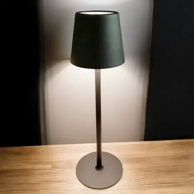 LAMPE DE TABLE PERSONNALISABLE RECHARGABLE 'LUMINOEU'