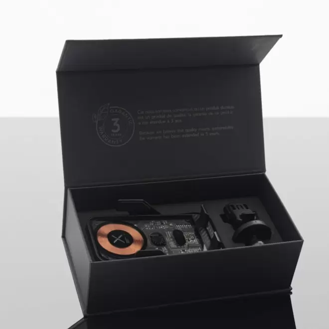 SUPPORT CHARGEUR DE VOITURE PERSONNALISABLE 15W 'CUIVROUT'