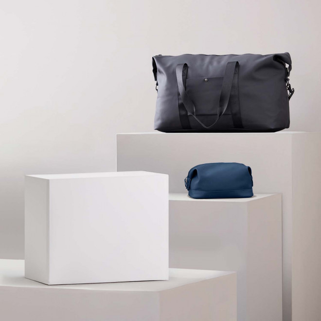 PACK PERSONNALISE SAC DE VOYAGE ET TROUSSE DE TOILETTE 'GOZI' - mix & match