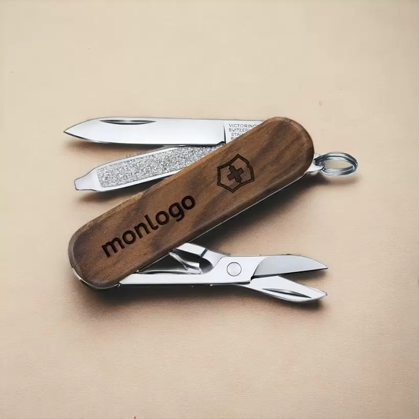 Couteau Suisse Victorinox Publicitaire – Gutmann – Rouge – Pliant – Neuf