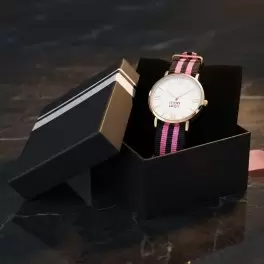 MONTRE FEMME PERSONNALISABLE 'AXELLE'