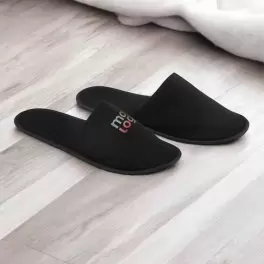 CHAUSSONS PERSONNALISÉS HÔTEL 'SLIPPY'