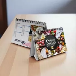 CALENDRIER CHEVALET 13 FEUILLETS PERSONNALISABLE 'ASHA'