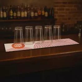 TAPIS DE BAR AVEC LISERE PERSONNALISABLE 'BARTY'