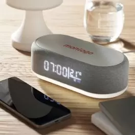 REVEIL ET CHARGEUR PERSONNALISABLE 15W EN ABS 'TIVEIL'