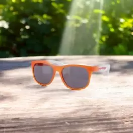 LUNETTES DE SOLEIL UV REACTIVE PERSONNALISABLE 'MADRINOS'