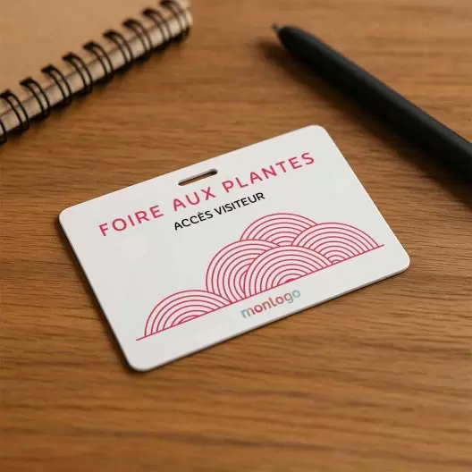BADGE PERSONNALISABLE EN PVC 'FOPLI'