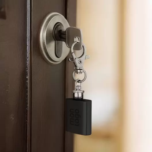 PORTE CLES FLASQUE PERSONNALISE 'GUDYS DARK 28.3 ML'