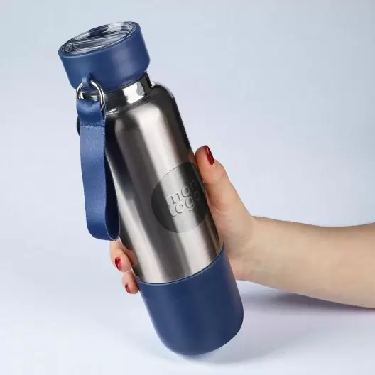 BOUTEILLE ISOTHERME AVEC GOBELET PERSONNALISABLE 'NOMLY'