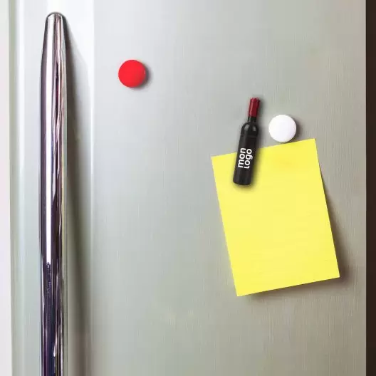 MAGNET TIRE BOUCHON BOUTEILLE PERSONNALISABLE 'VIGNOTO'