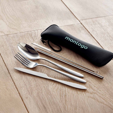 COUVERTS PERSONNALISÉS EN INOX 'KIDO' 