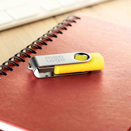CLÉ USB PERSONNALISÉE 'TWISTER' 16GO EXPÉDITION RAPIDE 4 JOURS