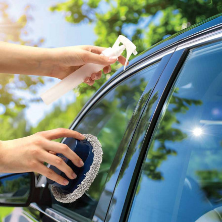 KIT DE NETTOYAGE AUTO PERSONNALISABLE 'EIGEN'