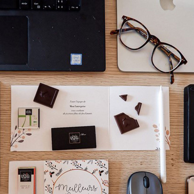 CARTE PERSONNALISÉE AVEC UN CARRÉ DE CHOCOLAT LPCC® 'CARRECHOCO'