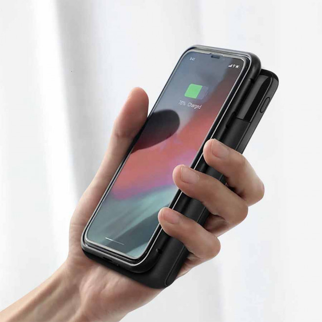 BATTERIE DE SECOURS PERSONNALISÉE AVEC CHARGEUR INDUCTION 10 000 MAH AKASHI®  'GOMER'