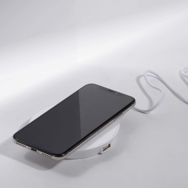 CHARGEUR À INDUCTION PUBLICITAIRE 10W AVEC DOUBLE PORT USB 'WATT'S UP'