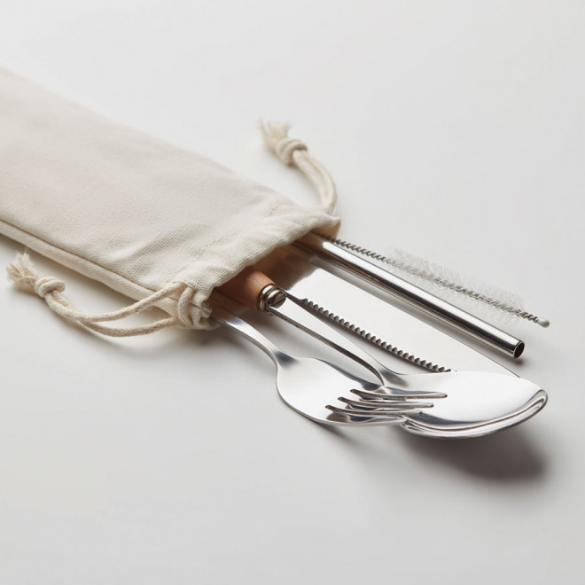 SET DE COUVERTS PERSONNALISÉS 'CUSTA'