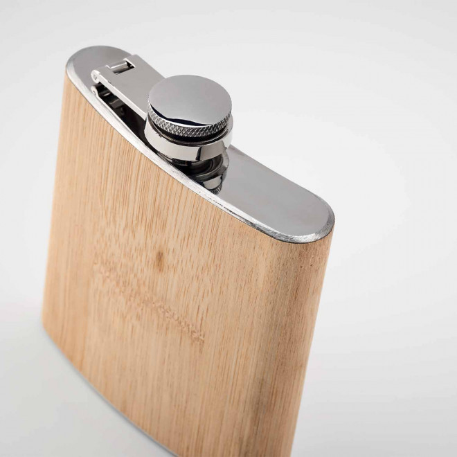 FLASQUE PERSONNALISÉE EN MÉTAL 'GUDY'