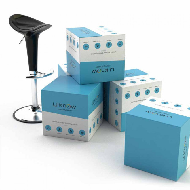 BANC EN MOUSSE PUBLICITAIRE 'CUBIQUE'