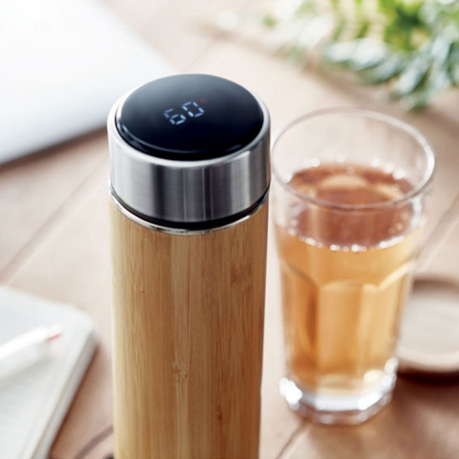 BOUTEILLE PERSONNALISÉE EN ACIER 'HONAU'