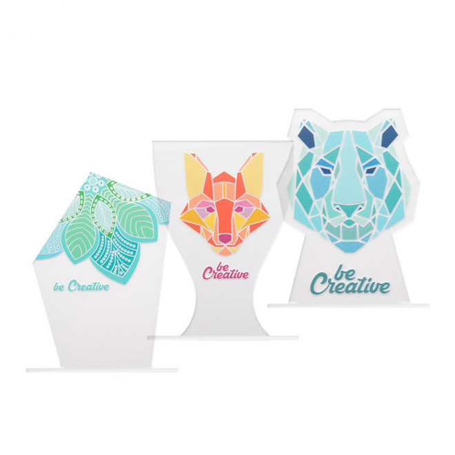TROPHEE PERSONNALISABLE EN ACRYLIQUE 'COLORE' 