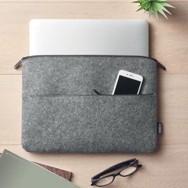 HOUSSE PUBLICITAIRE POUR ORDINATEUR 'MORGIOU'