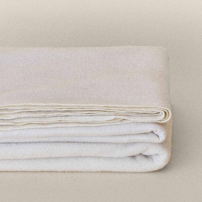 PLAID PERSONNALISABLE 180GR/M2 MIE 'MAITI'