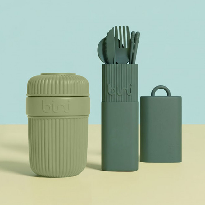 COFFRET PERSONNALISABLE MUG ET COUVERTS 'BINI'