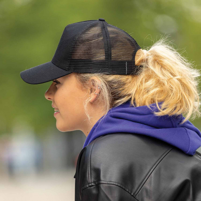 CASQUETTE PERSONNALISÉE TRUCKER IMPACT® 'KOURRA'