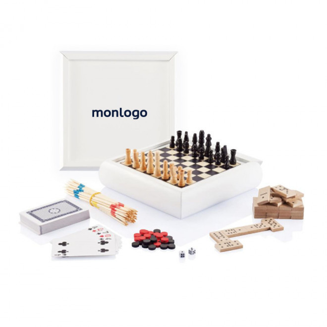 SET DE JEUX PERSONNALISABLE 5 EN 1 'KIERAN'