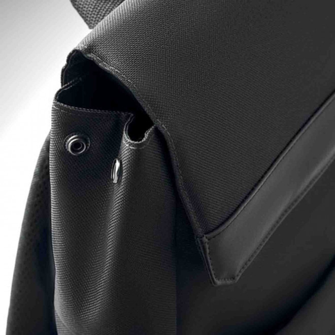 SAC A DOS PERSONNALISABLE RPET ORDI PORTABLE 'SERGE'