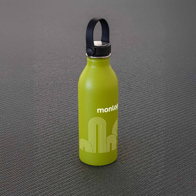 BOUTEILLE ISOTHERME 550ML PERSONNALISABLE 'RIRI'