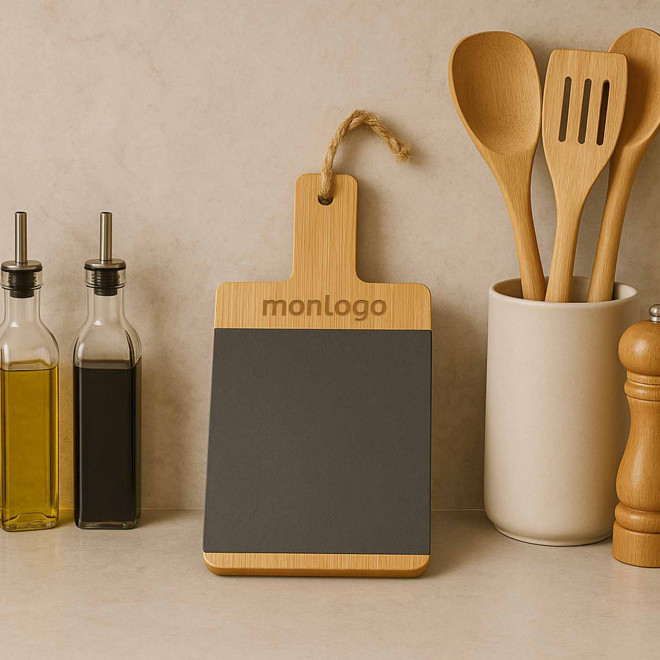 PLANCHE PERSONNALISABLE EN BAMBOU ET ARDOISE 'DOISA'