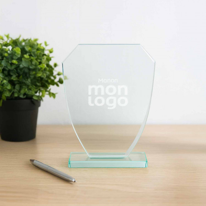 TROPHEE EN VERRE PERSONNALISE 'VICKY EMBLEME'