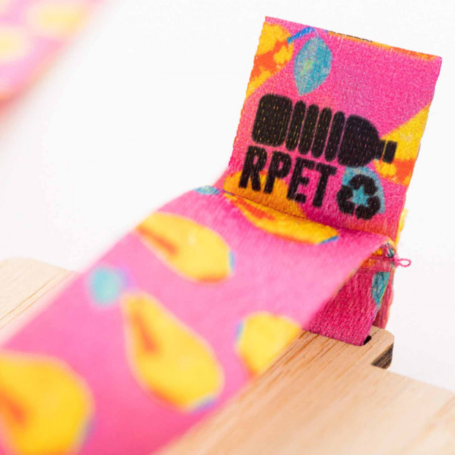 MEDAILLE EN BAMBOU PERSONNALISEE 'BERCA CARRE'