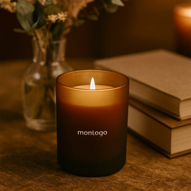 BOUGIE PERSONNALISABLE PARFUMEE MECHE BOIS 'BANILBO S'