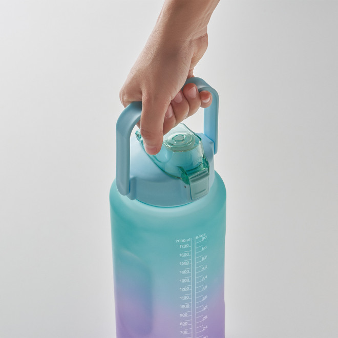 GOURDE PUBLICITAIRE AVEC POIGNEE ET PAILLE  2L 'DAYLY'