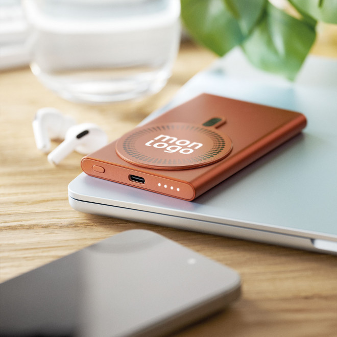 BATTERIE PERSONNALISABLE MAGNETIQUE 5000 MAH 'MAGITI'