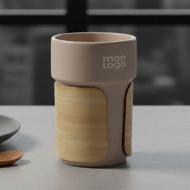 MUG CERAMIQUE CANNELE ET BAMBOU PERSONNALISABLE 'COLROU'