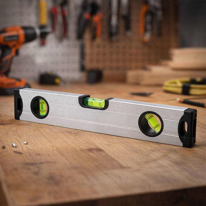 NIVEAU A BULLE MAGNETIQUE PERSONNALISEE 'CALUMO'