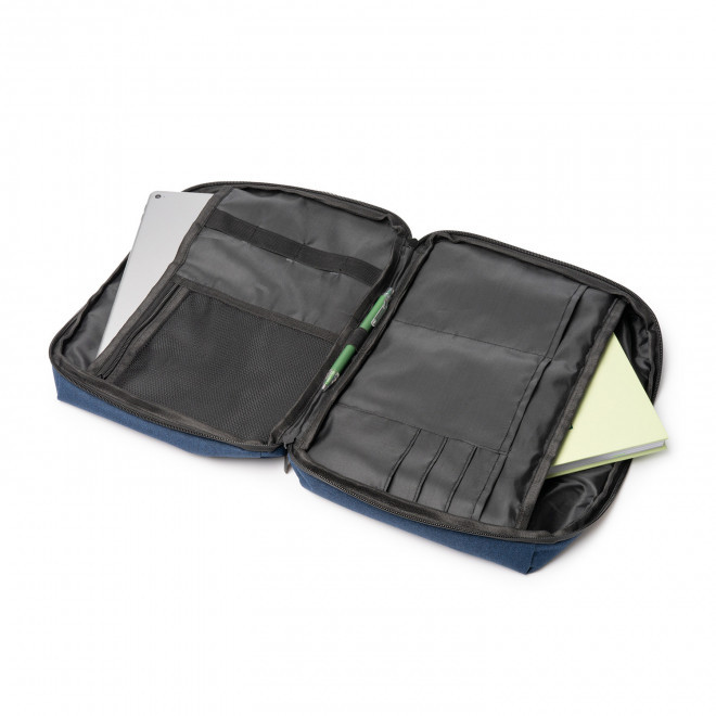 POCHETTE DE VOYAGE ET ORDINATEUR PERSONNALISEE 'BENSON'