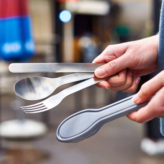 SET DE COUVERTS AVEC BOITE PERSONNALISABLE 'CUTLERY'